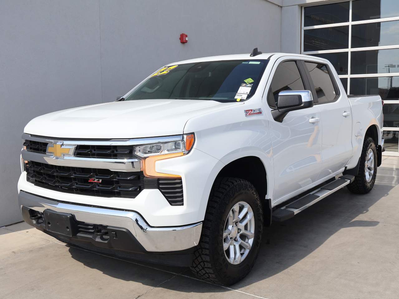 2022 Chevrolet Silverado 1500 LT Crew Cab