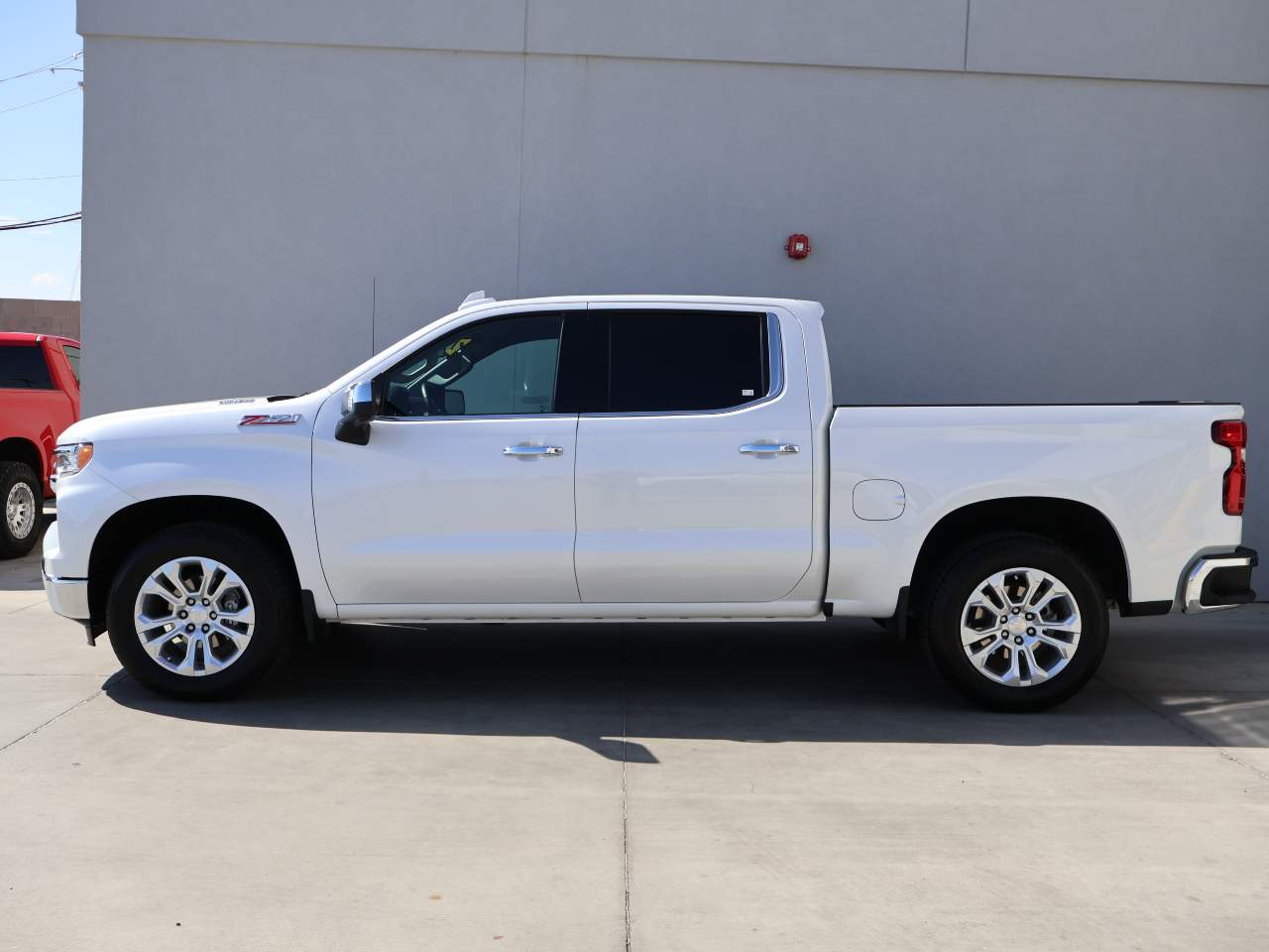 2024 Chevrolet Silverado 1500 LTZ Crew Cab