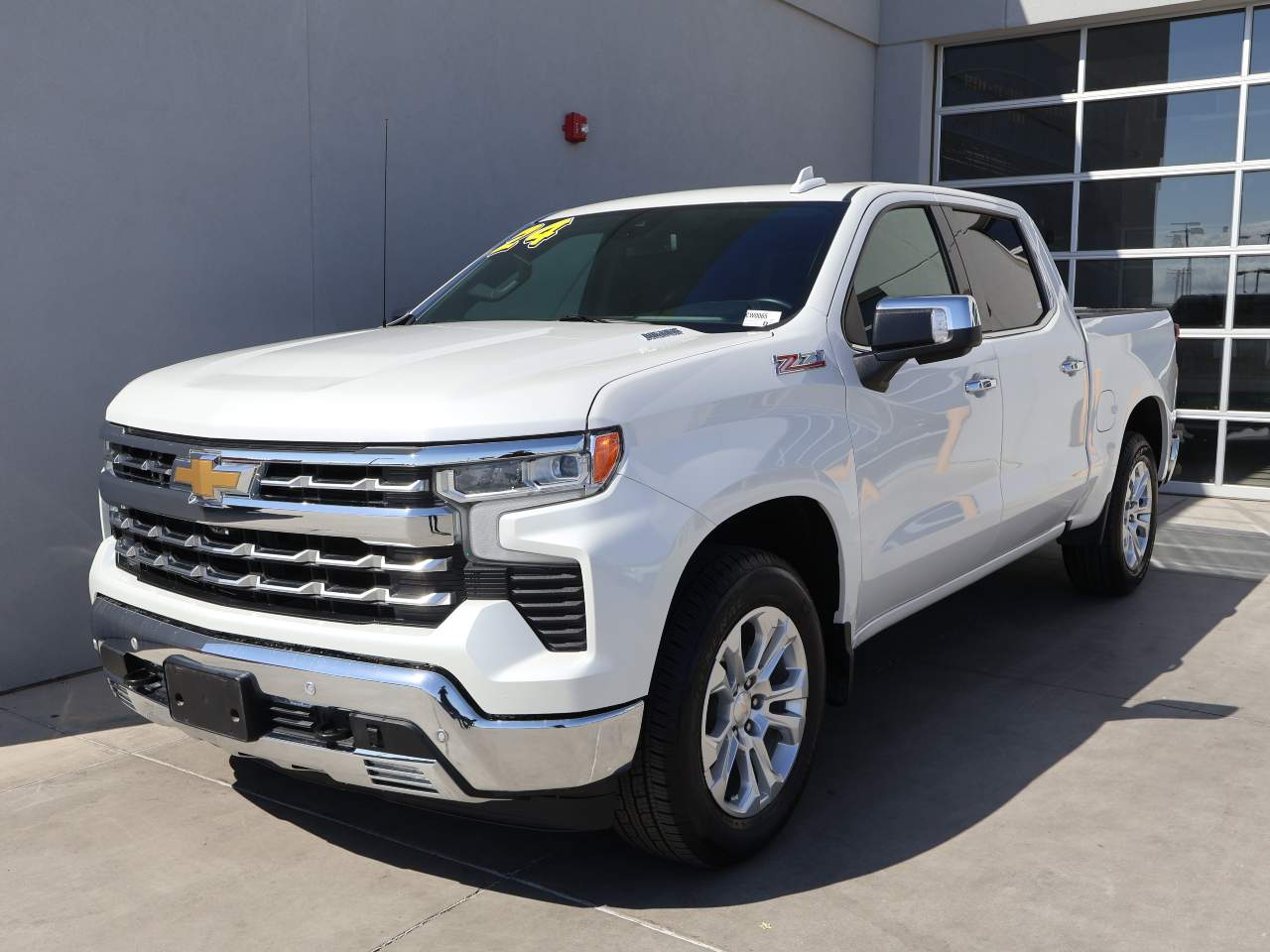 2024 Chevrolet Silverado 1500 LTZ Crew Cab