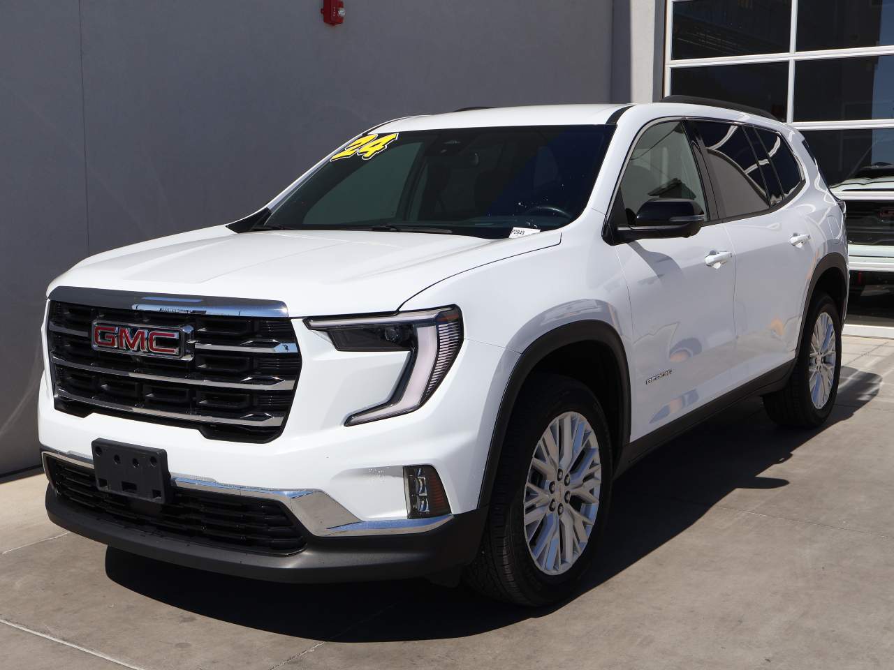 2024 GMC Acadia Elevation