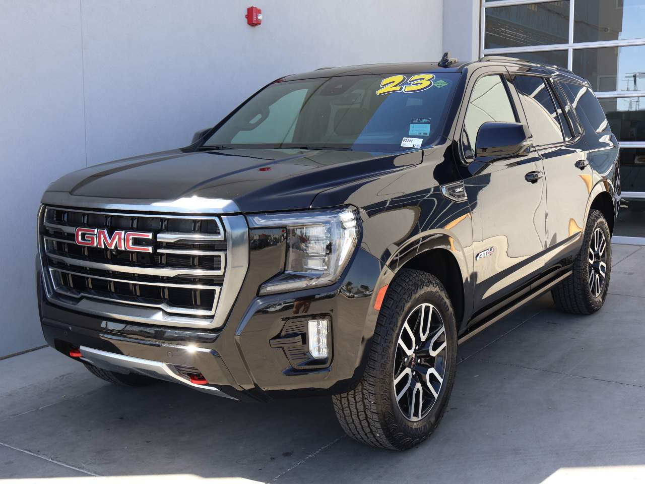 2023 GMC Yukon AT4