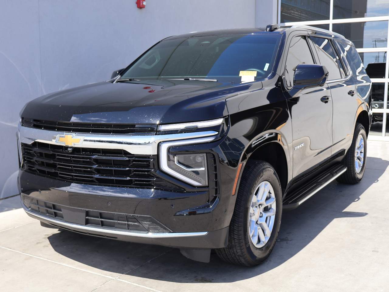 2025 Chevrolet Tahoe LS
