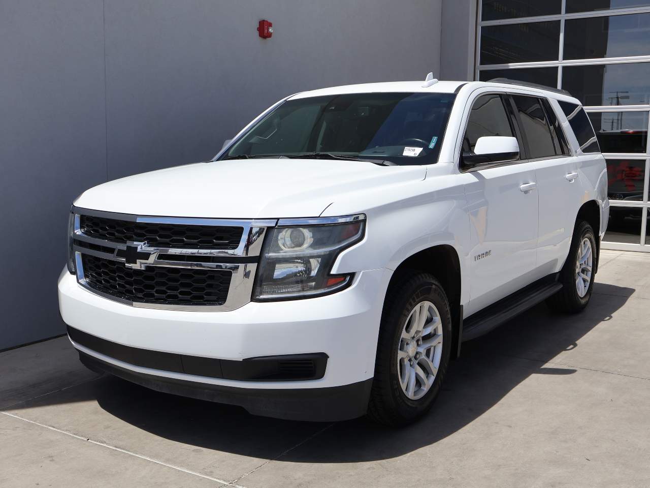 2017 Chevrolet Tahoe 2WD LT's photo