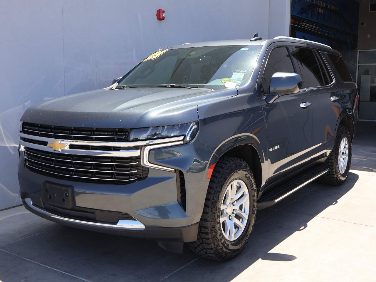 Shadow Gray Metallic 2021 Chevrolet Tahoe LT RWD SUV / Crossover 4X2 Automatic