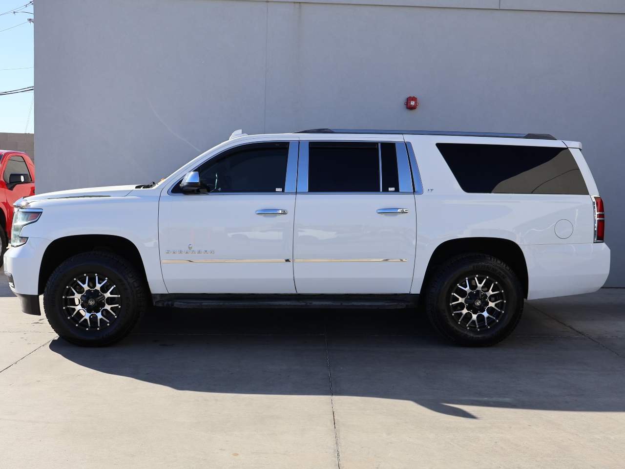 2017 Chevrolet Suburban LT