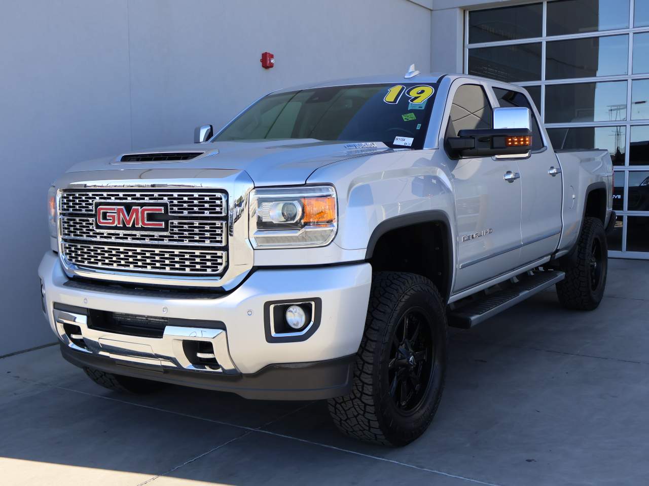 2019 GMC Sierra 2500HD Denali Crew Cab