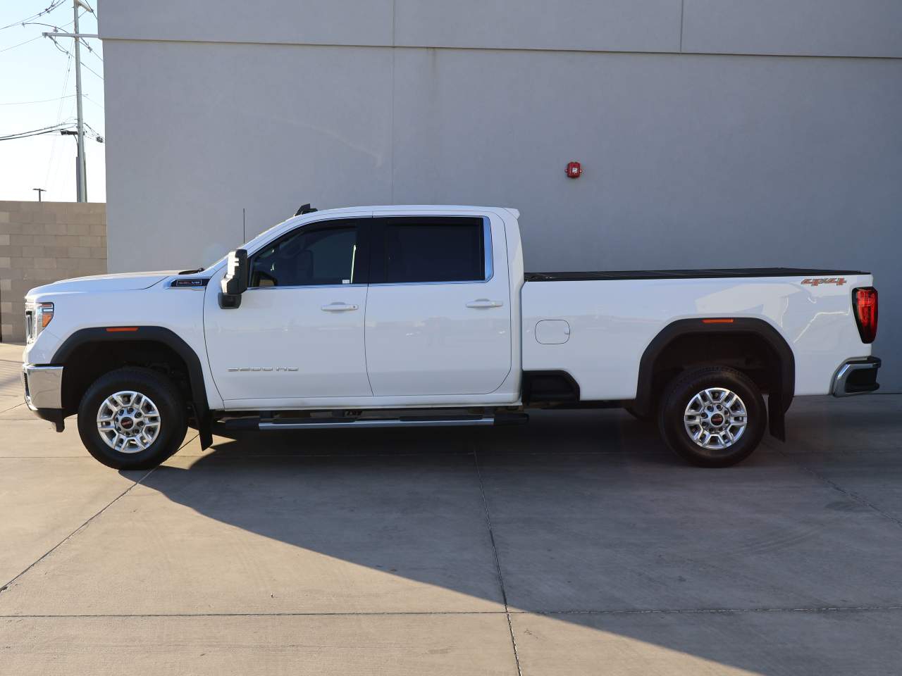 2023 GMC Sierra 2500HD SLE Crew Cab