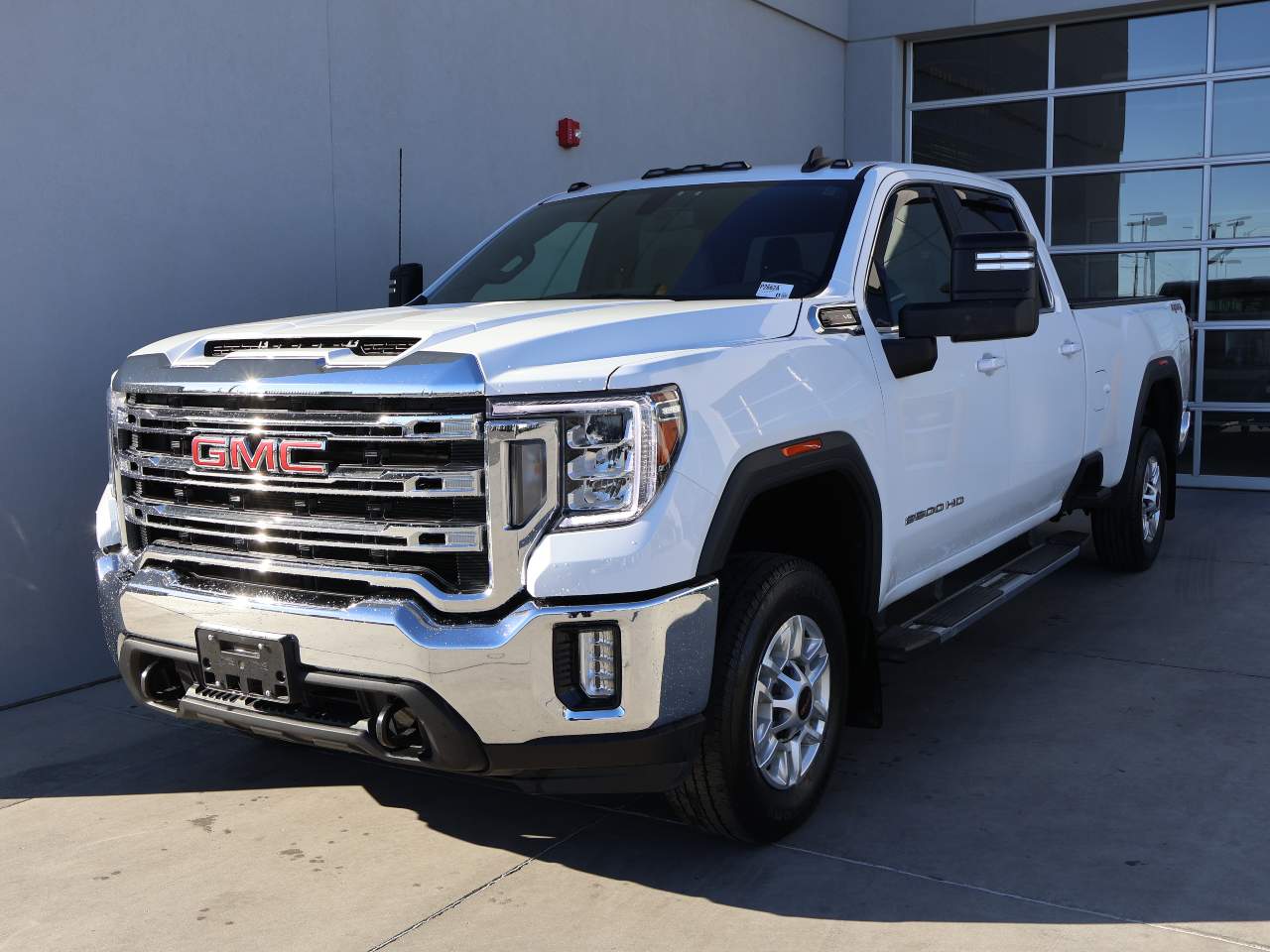 2023 GMC Sierra 2500HD SLE Crew Cab