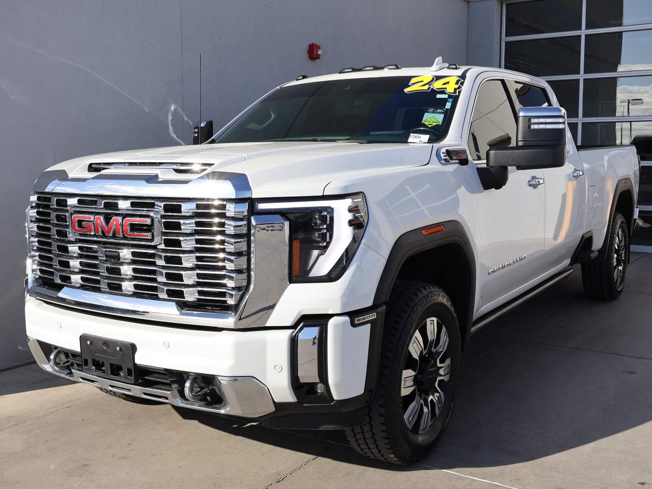 2024 GMC Sierra 3500HD Denali Crew Cab