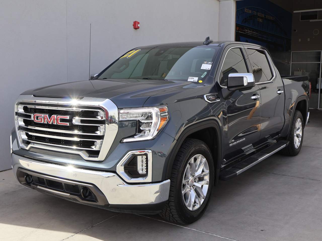 2021 GMC Sierra 1500 SLT Crew Cab