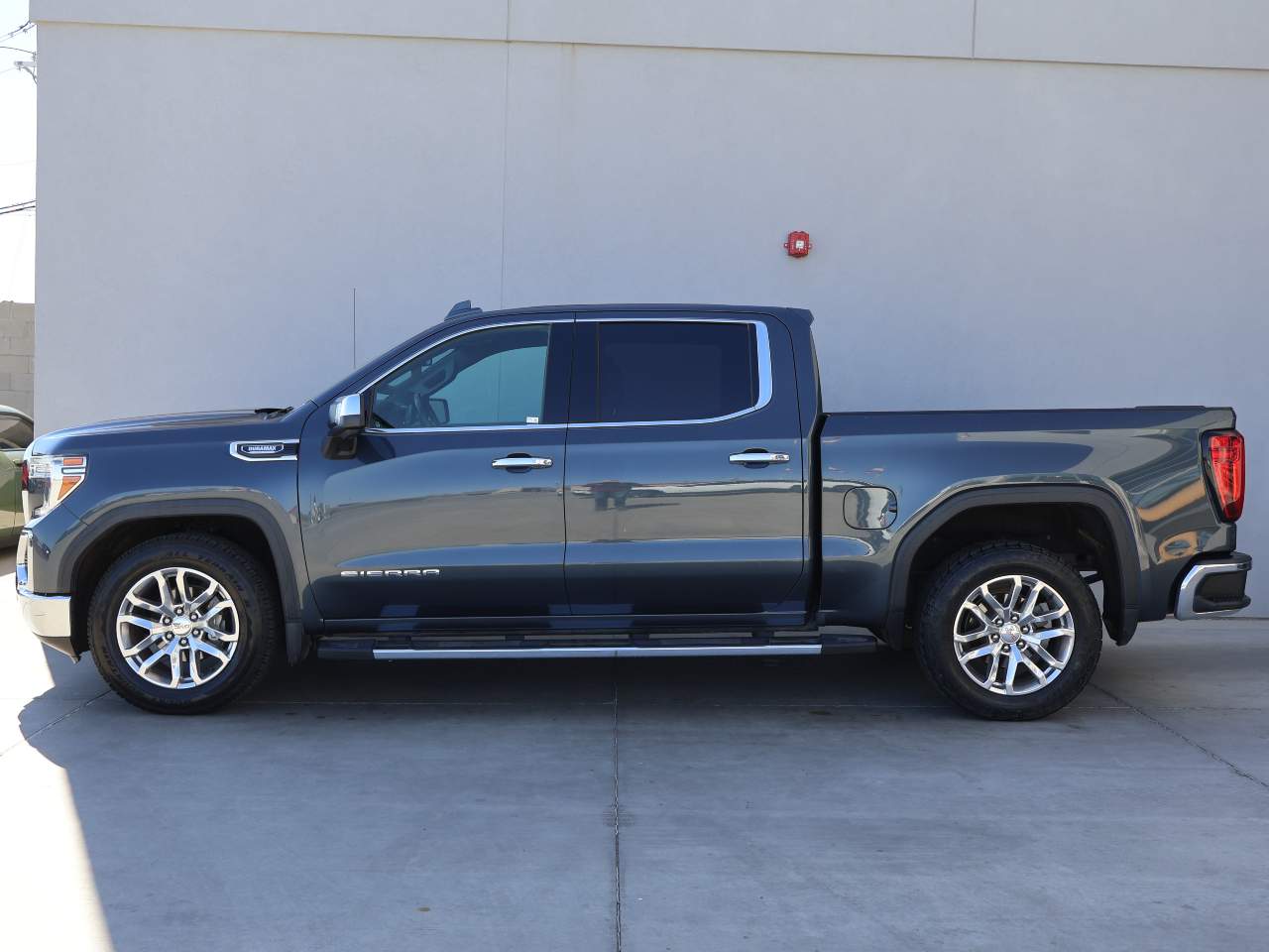2021 GMC Sierra 1500 SLT Crew Cab