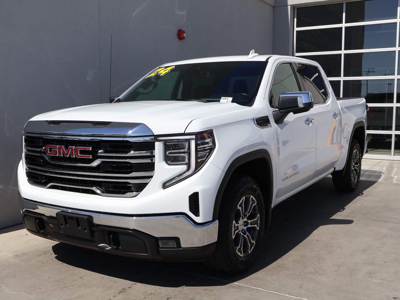 2024 GMC Sierra 1500 SLT Crew Cab