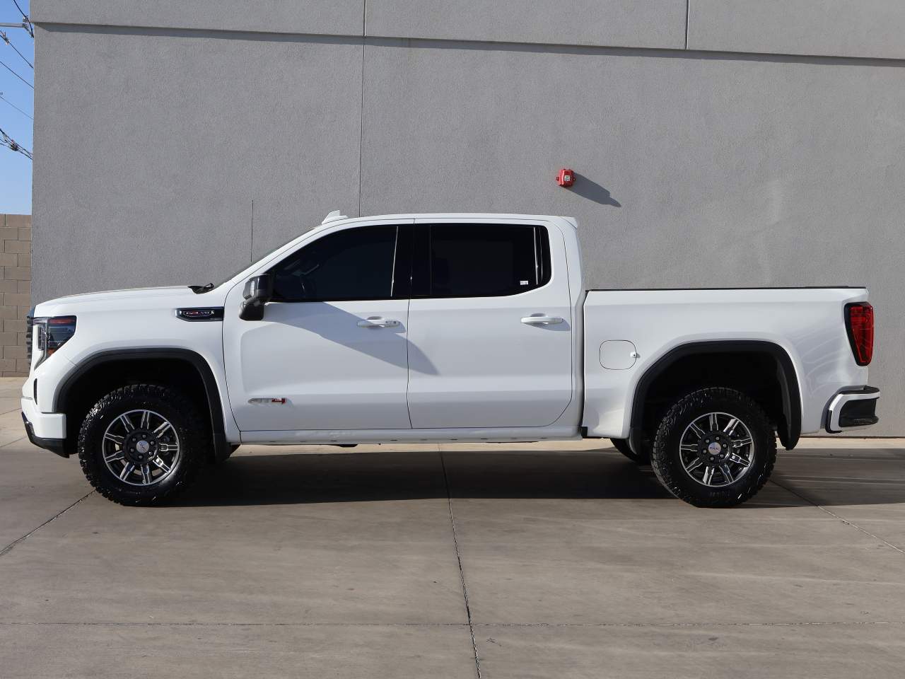 2025 GMC Sierra 1500 AT4 Crew Cab