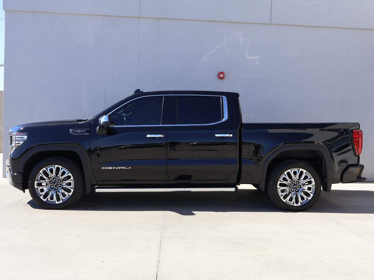 2024 GMC Sierra 1500 Denali Ultimate Crew Cab