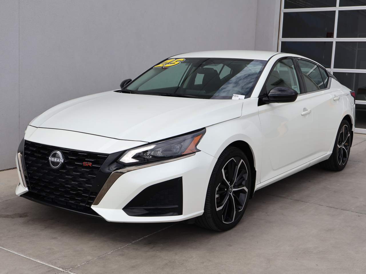 2025 Nissan Altima 2.5 SR