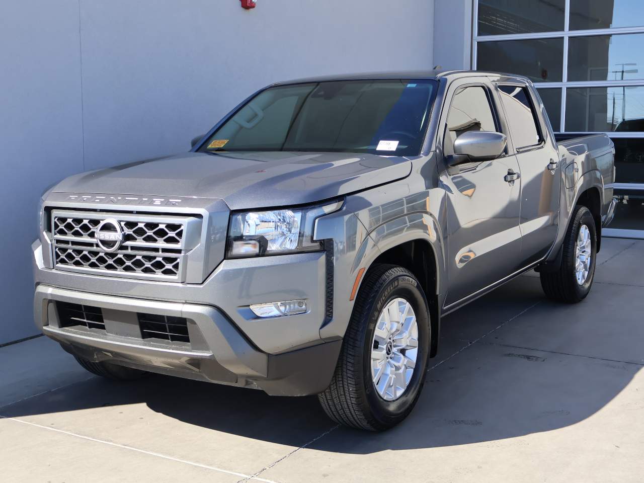2023 Nissan Frontier SV Crew Cab