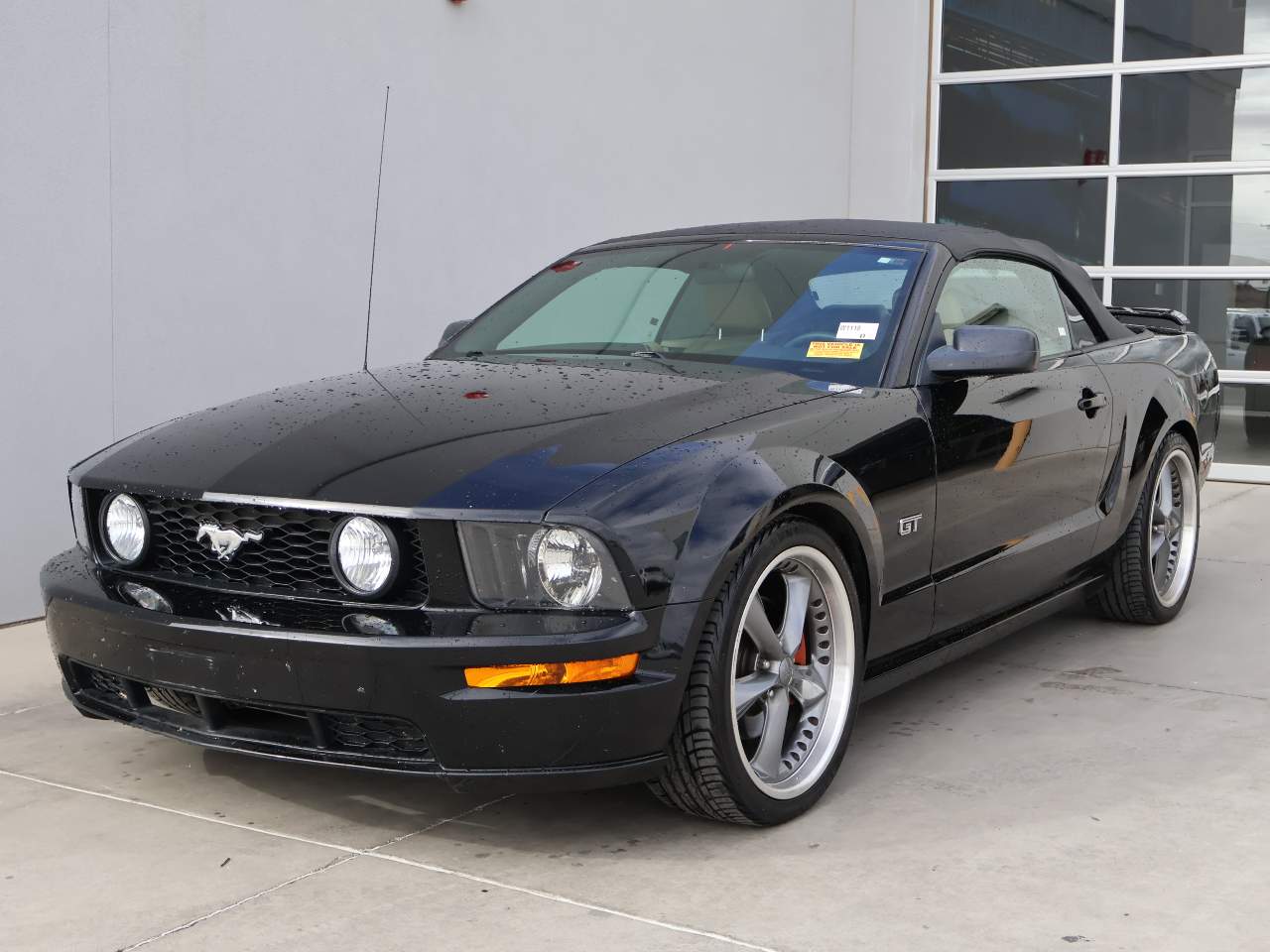 2005 Ford Mustang GT Premium
