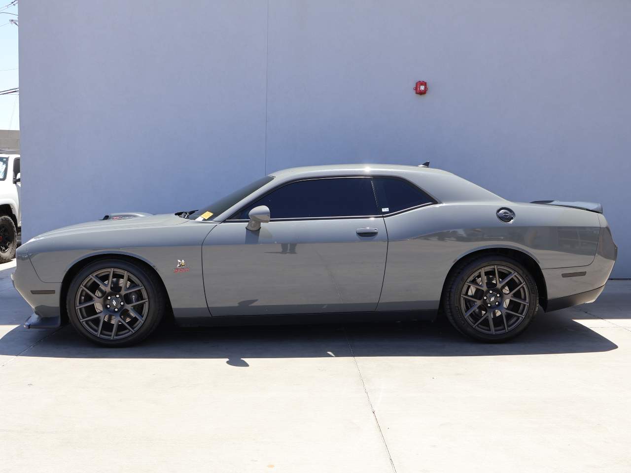 2018 Dodge Challenger 392 HEMI Scat Pack Shaker