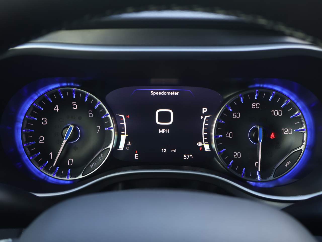 2026 Chrysler Voyager LX - Photo 16