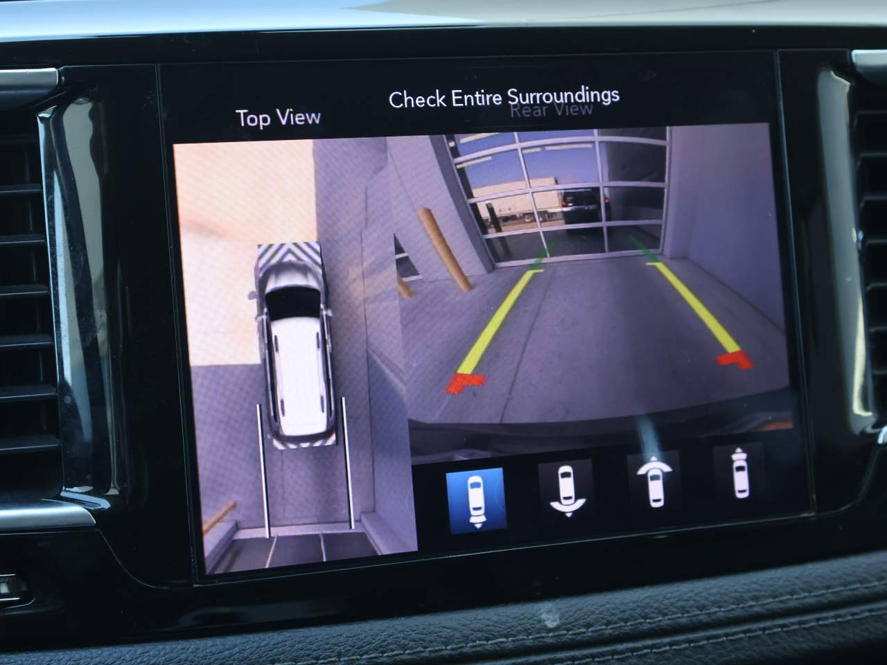 2020 Chrysler Pacifica Hybrid Limited