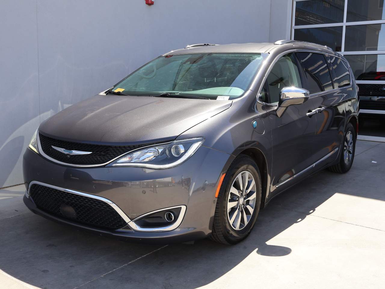 2020 Chrysler Pacifica Hybrid Limited