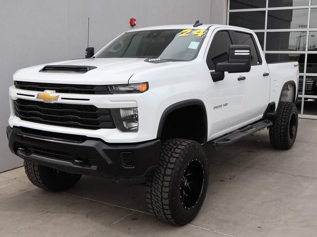 2024 Chevrolet Silverado 2500HD Custom Crew Cab