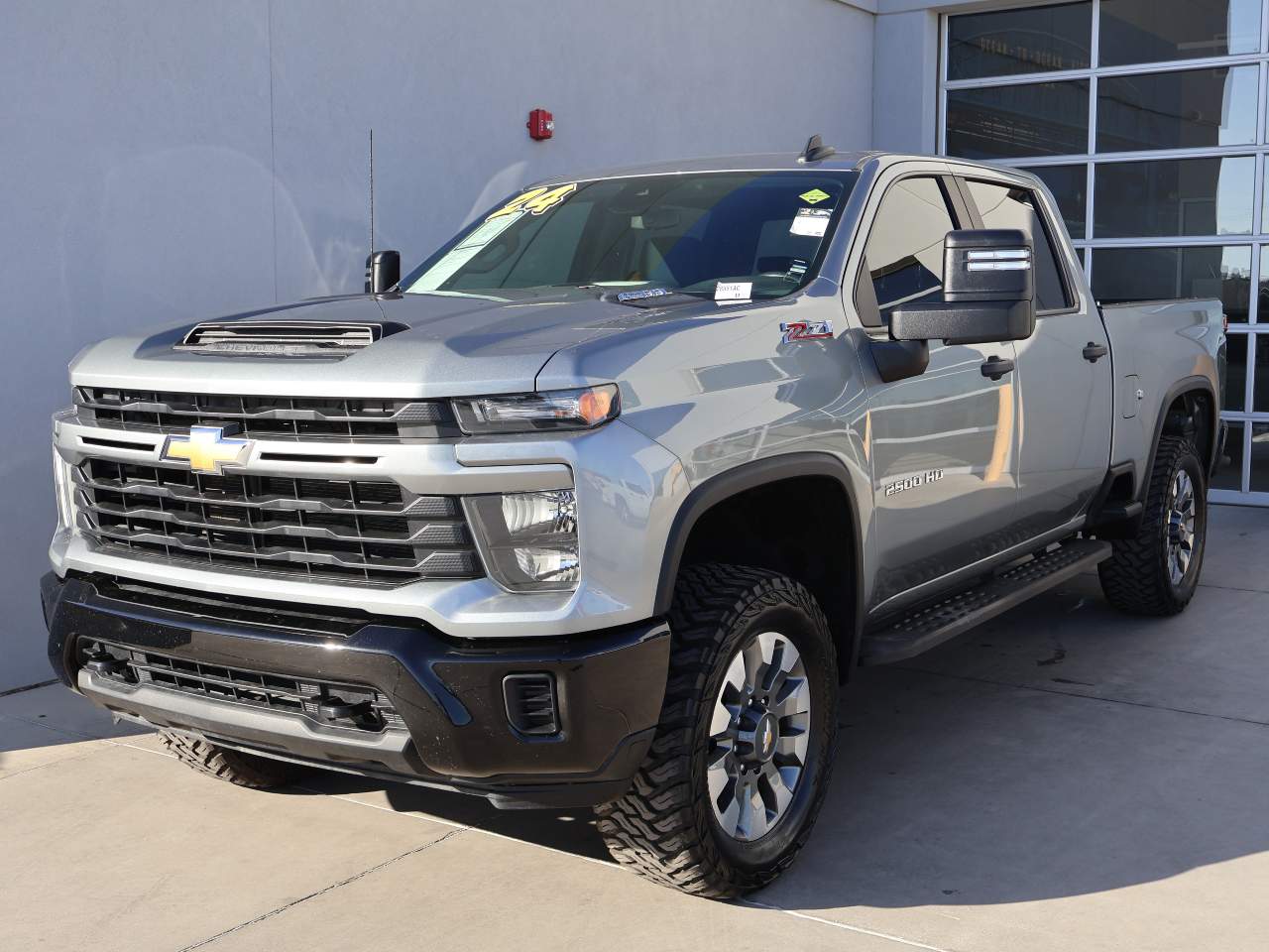 2024 Chevrolet Silverado 2500HD Custom Crew Cab