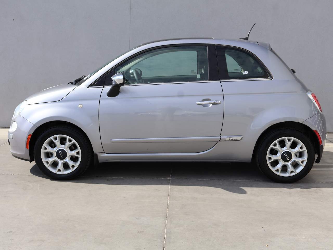 2017 FIAT 500 Lounge