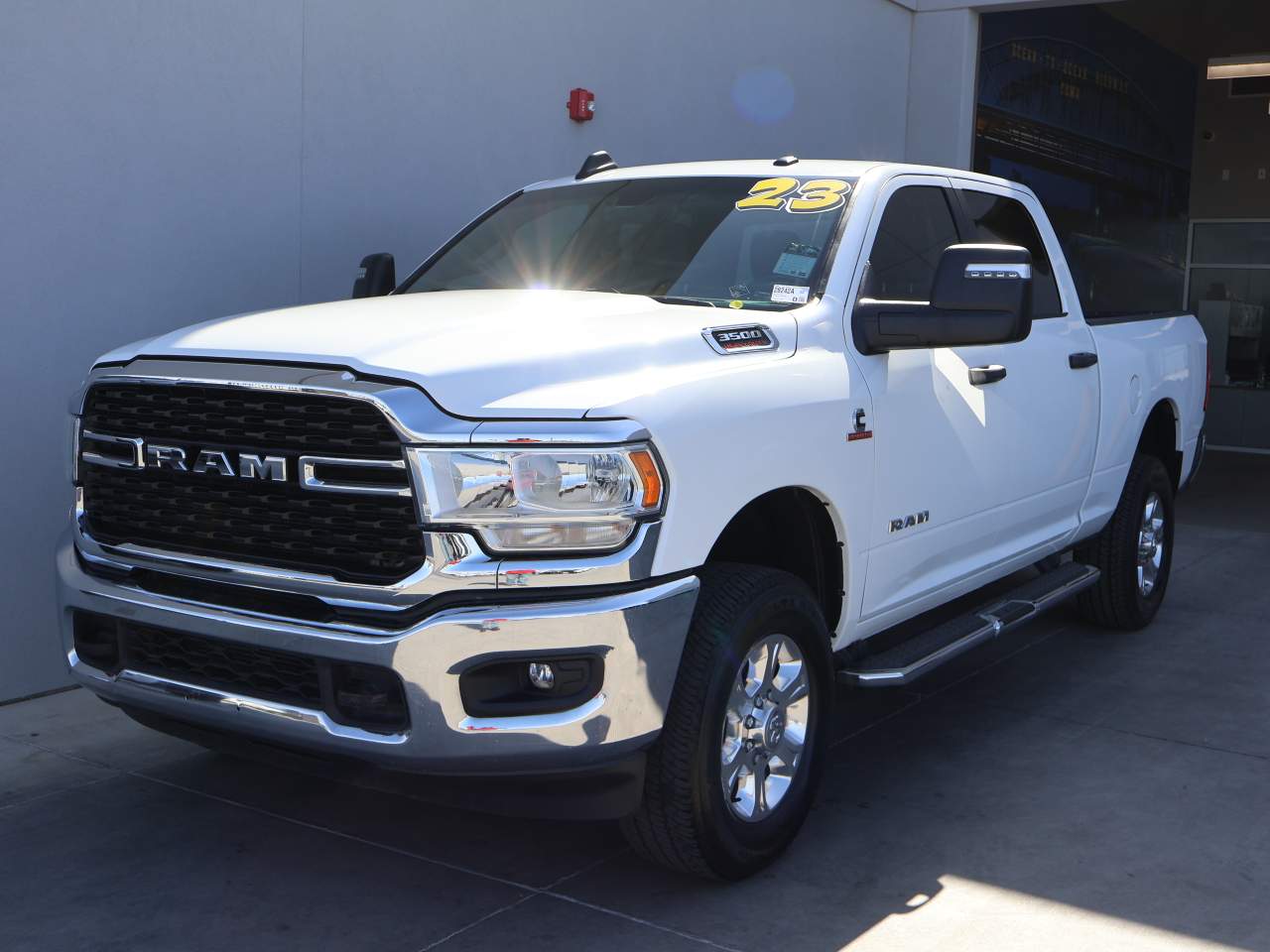 2023 RAM 3500 Big Horn 4X4 Crew Cab SWB's photo