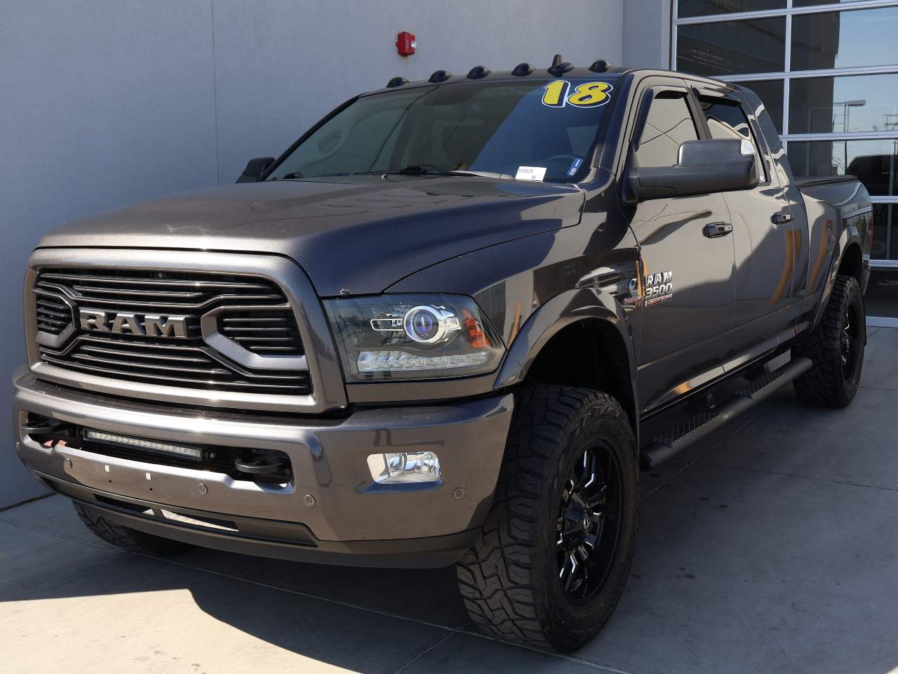 2018 Ram 3500 Laramie Crew Cab