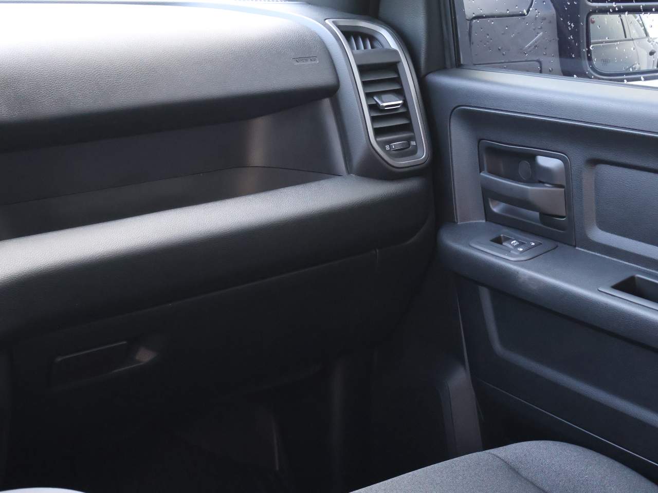 2026 RAM 2500 Tradesman - Photo 16
