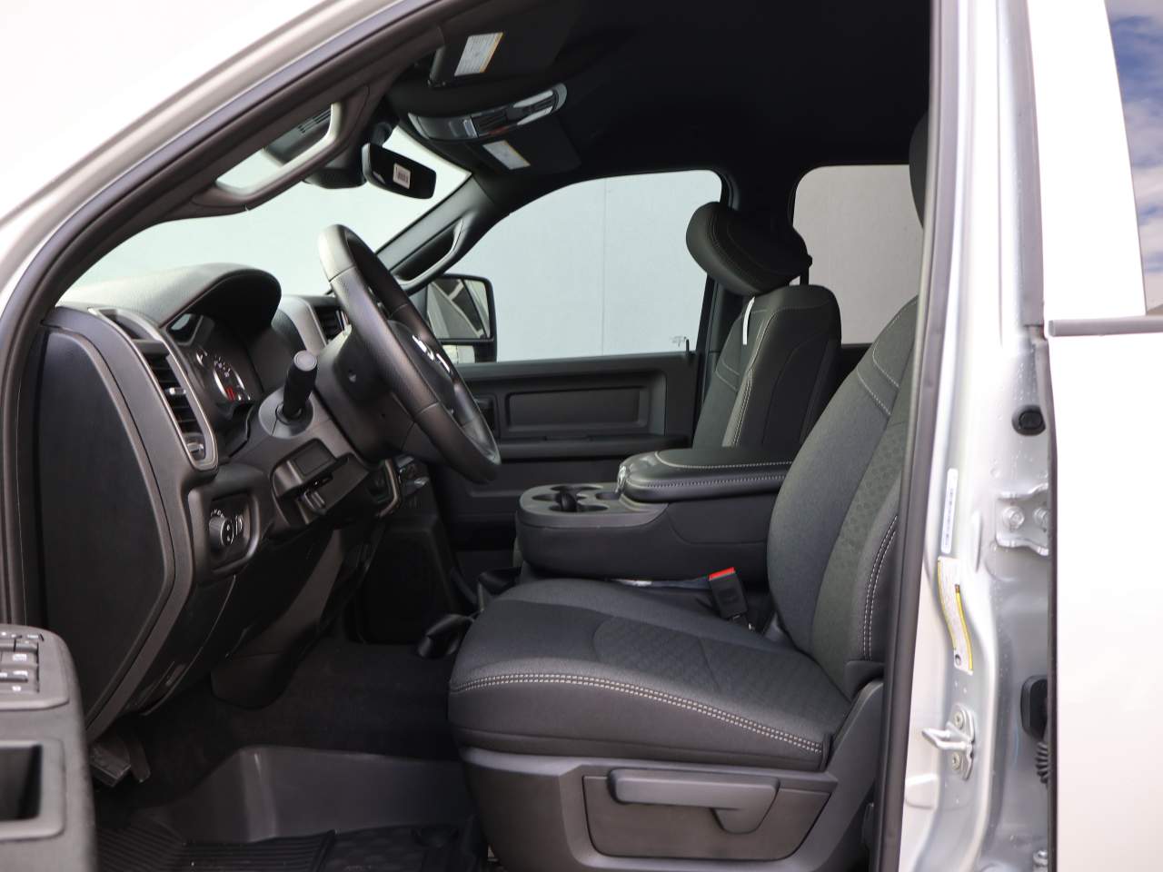 2026 RAM 2500 Tradesman - Photo 8