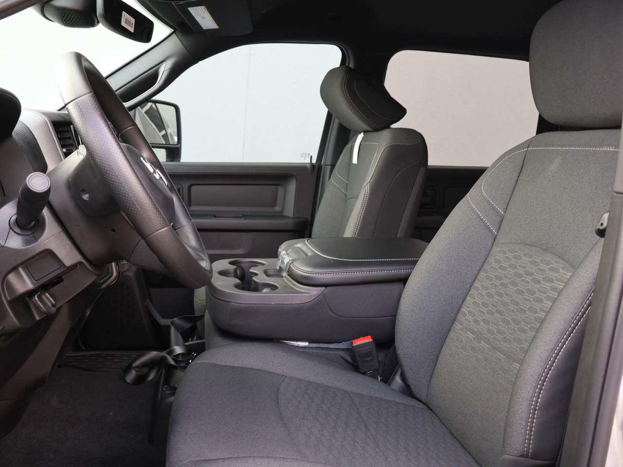 2026 RAM 2500 Tradesman - Photo 9
