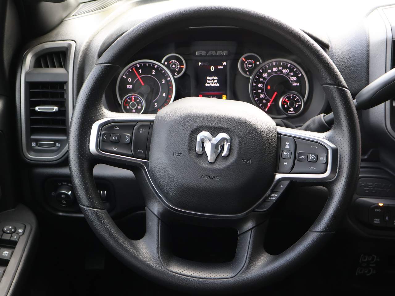 2026 RAM 2500 Tradesman - Photo 12