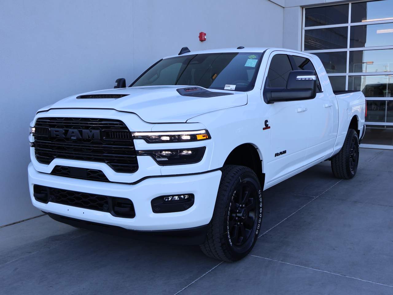 2026 RAM Ram 2500 Pickup Laramie's photo