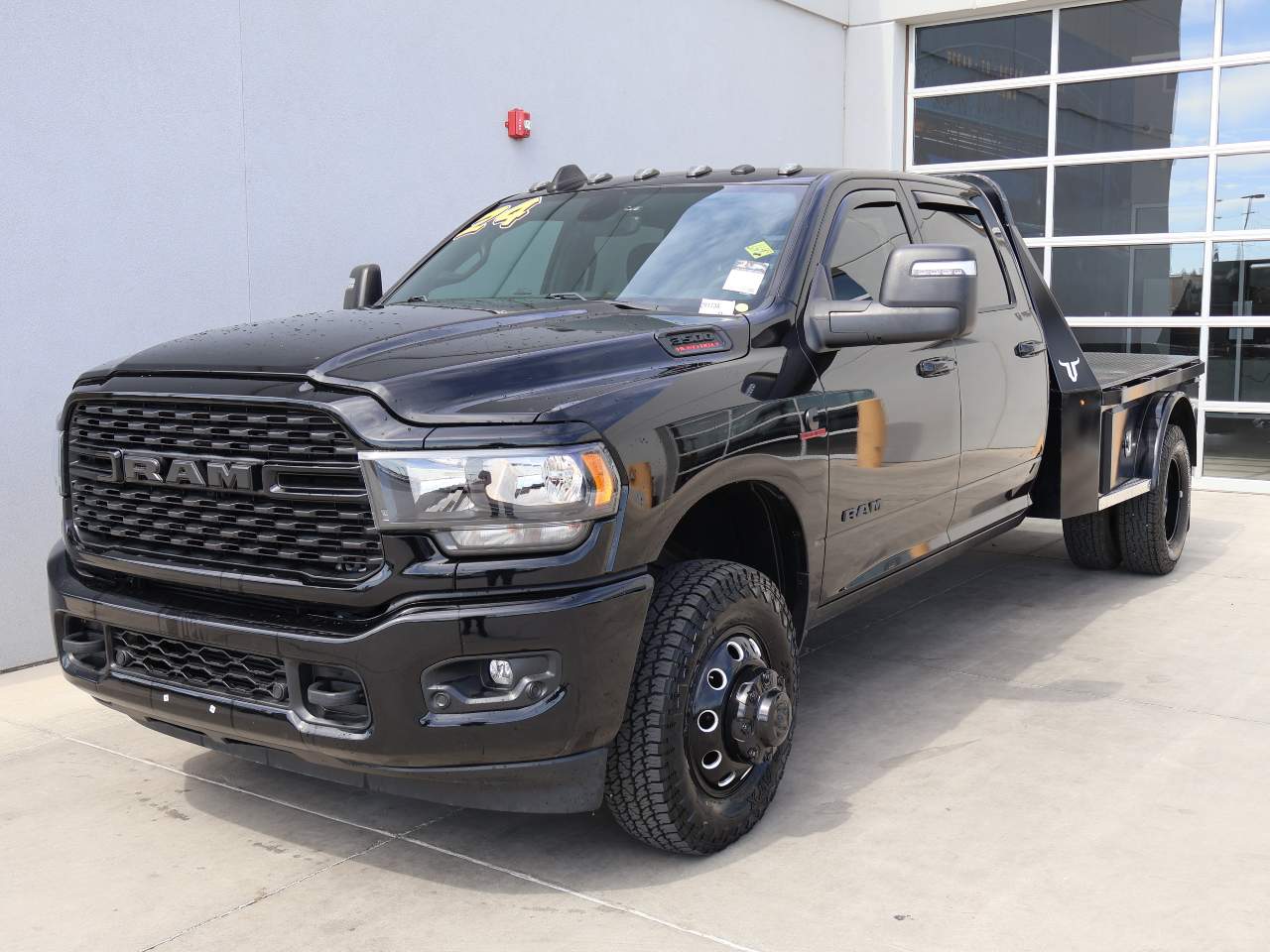 2024 Ram 3500 Big Horn Crew Cab