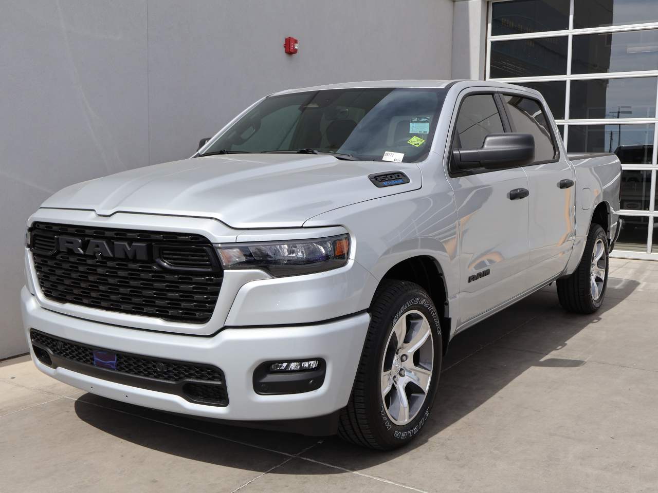 2026 Ram 1500 Crew Cab Express