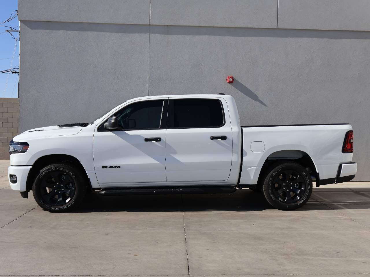 2026 Ram 1500 Crew Cab Express