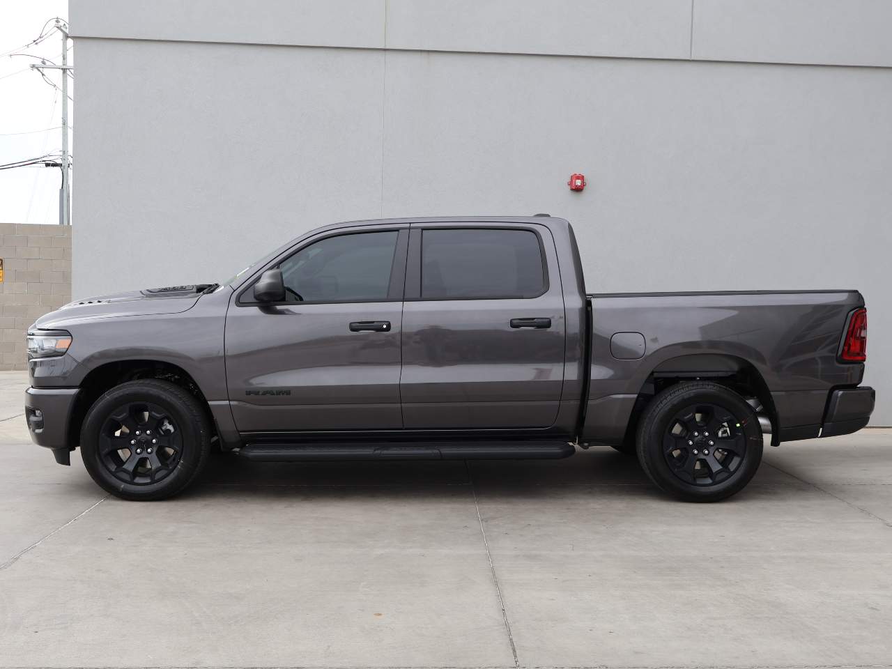 2026 Ram 1500 Crew Cab Express