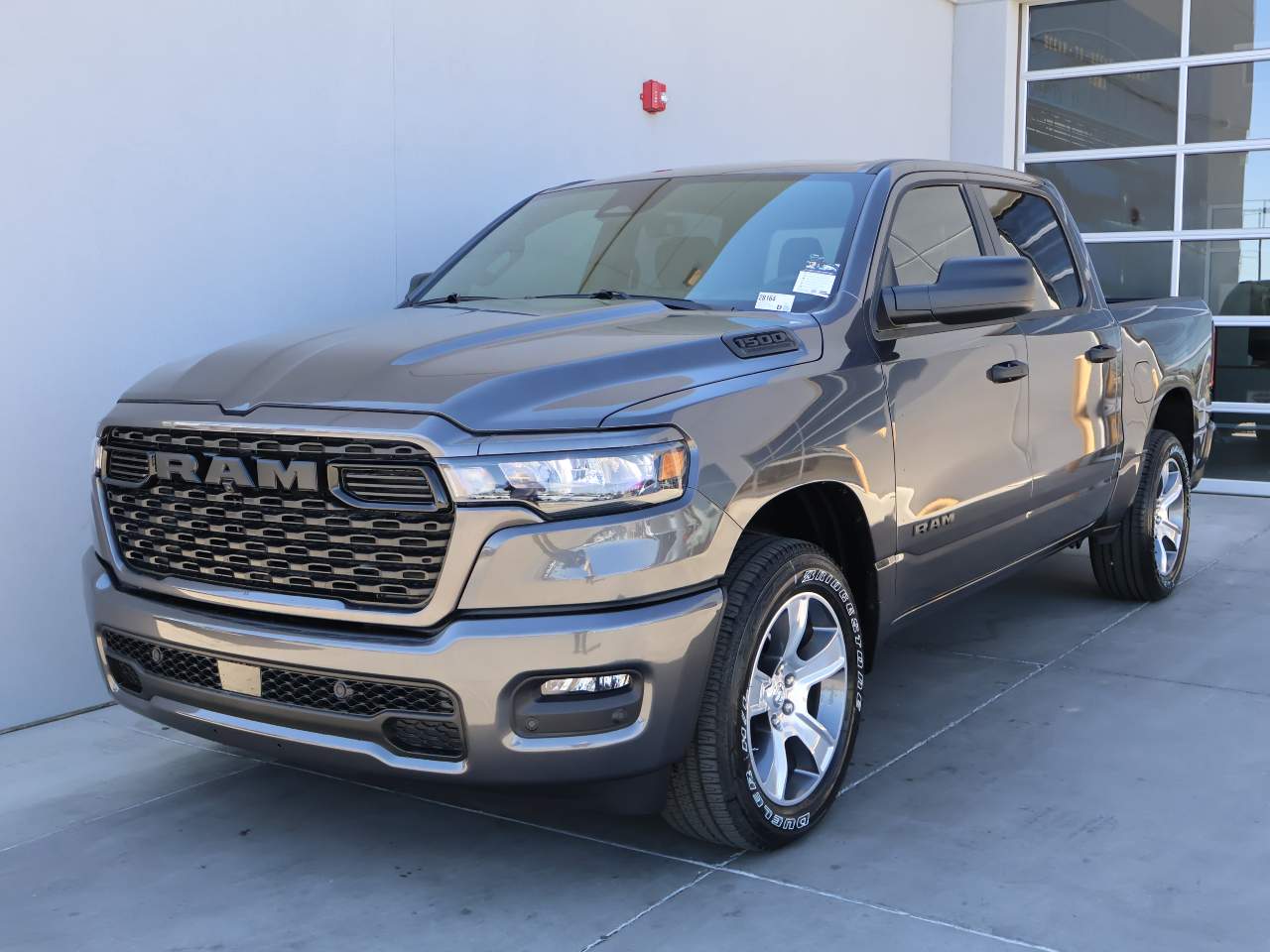 2026 Ram 1500 Crew Cab Express