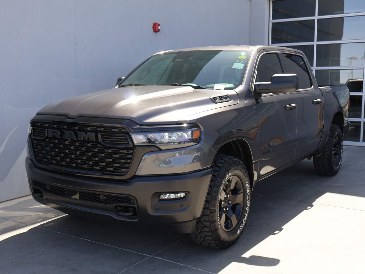2026 RAM 1500 Warlock 4x4 Crew Cab 5'7's photo