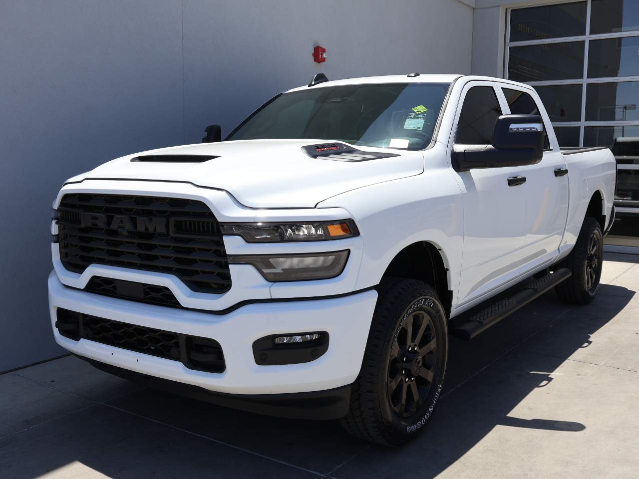 2026 RAM 2500 Tradesman/Black Express 4X4 Crew Cab SWB's photo