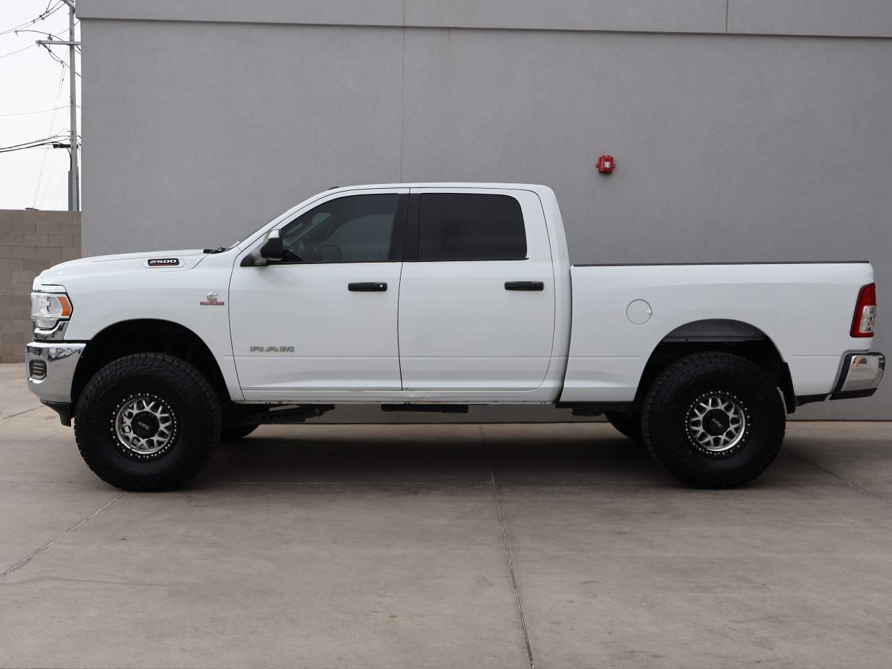 2022 Ram 2500 Big Horn Crew Cab