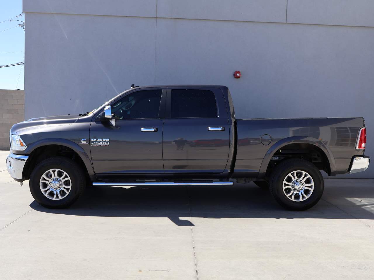2016 Ram 2500 Laramie Crew Cab