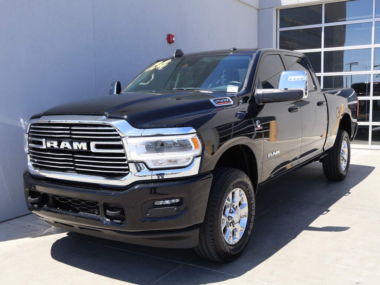 2024 Ram 2500 Laramie Crew Cab