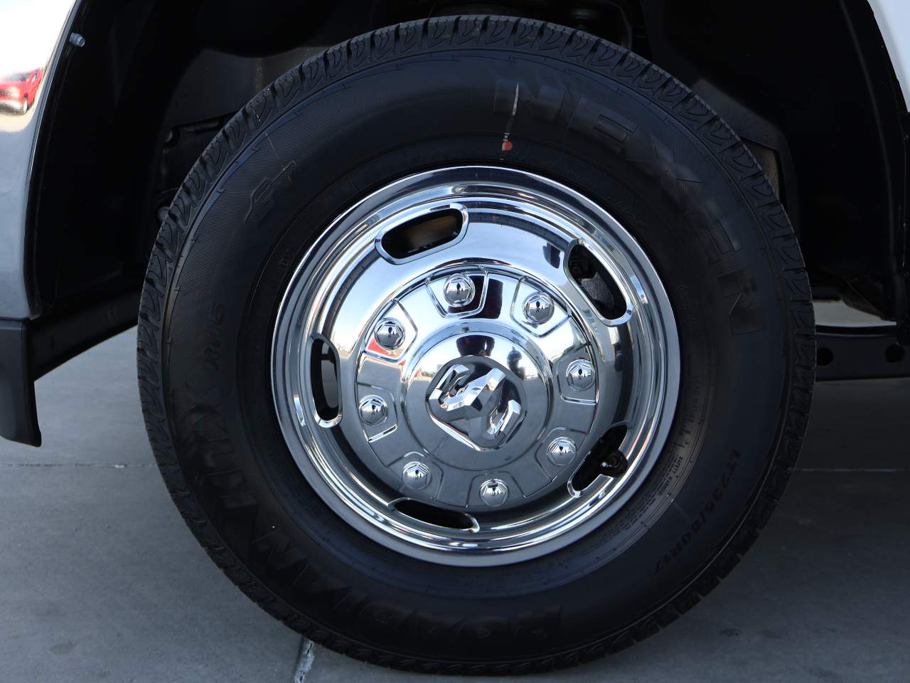 2026 RAM 3500 Chassis Tradesman - Photo 6