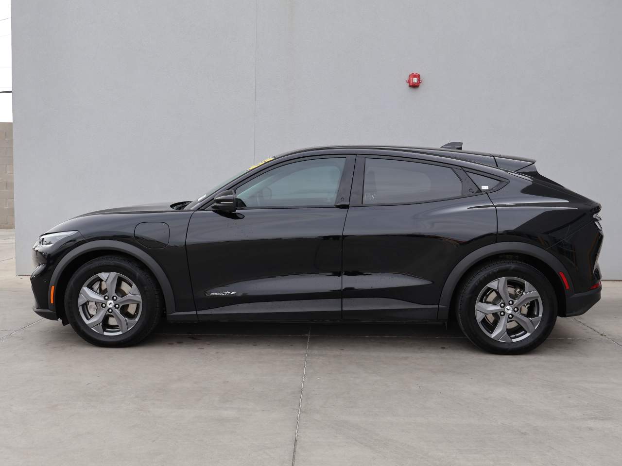 2023 Ford Mustang Mach-E Select