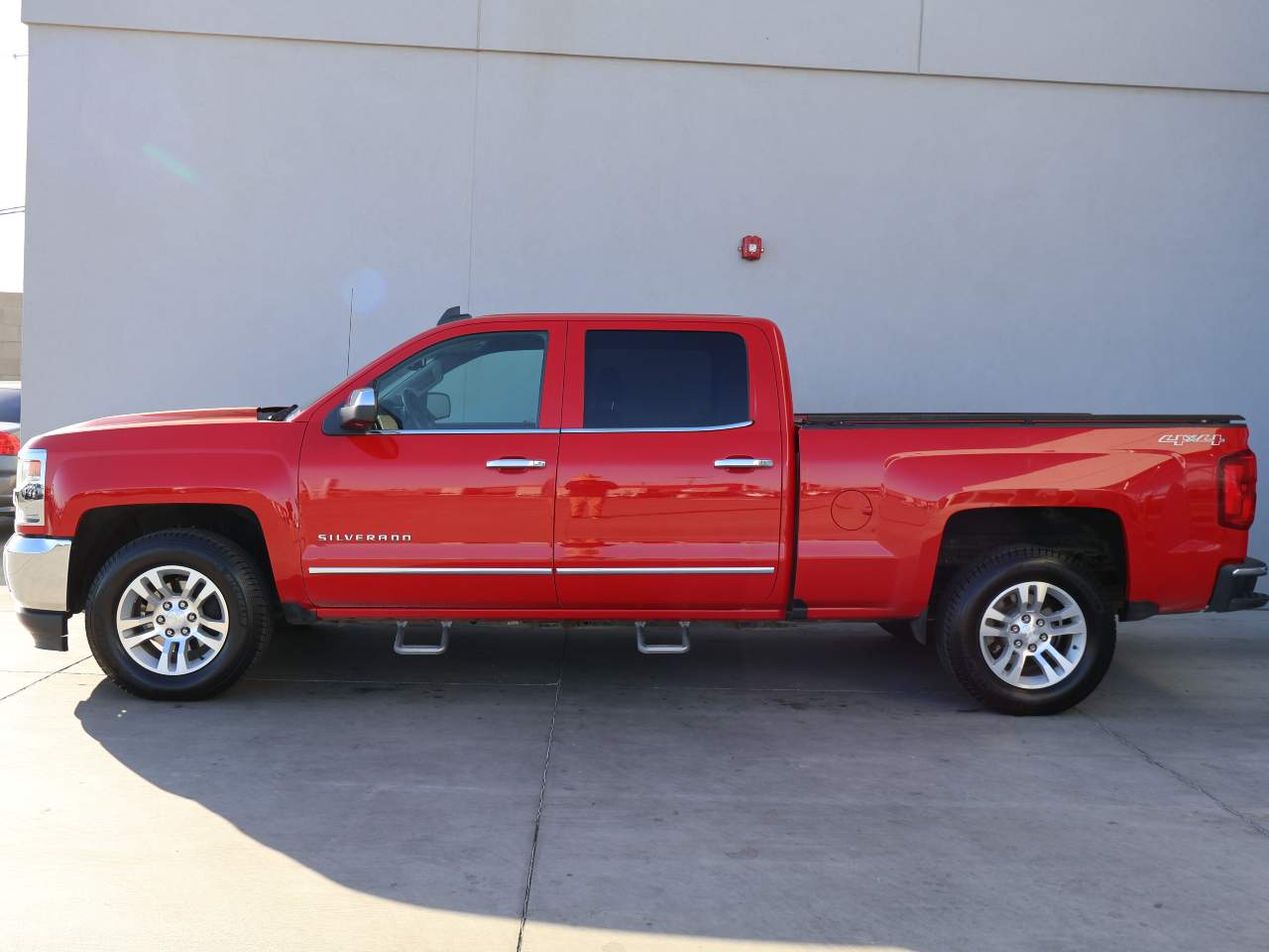 2016 Chevrolet Silverado 1500 LTZ Crew Cab