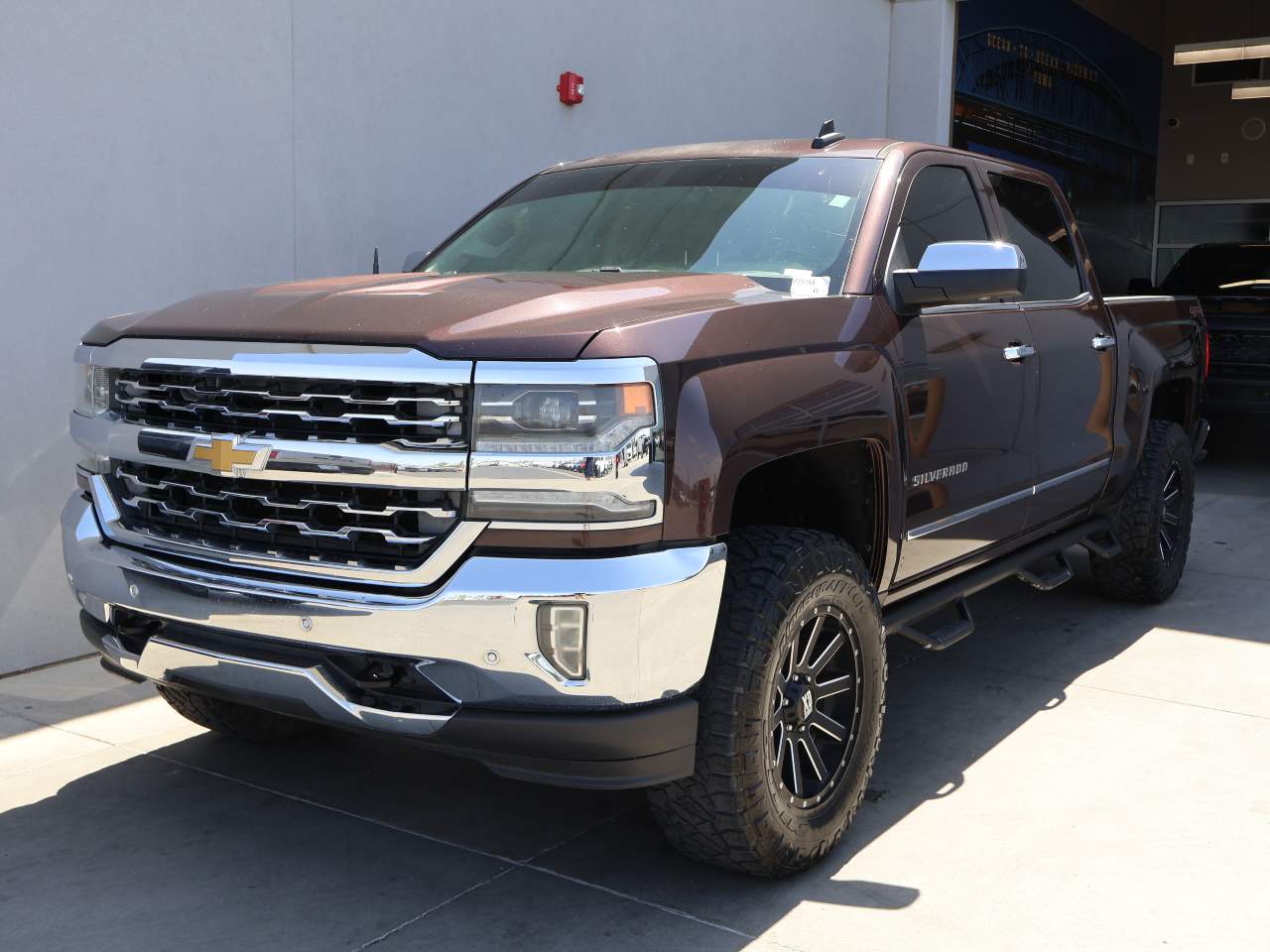 2016 Chevrolet Silverado 1500 LTZ Z71 Crew Cab