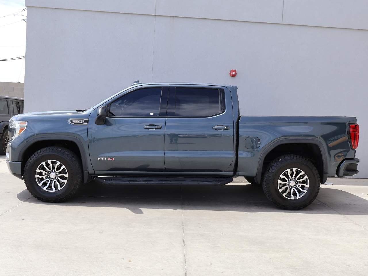 2021 GMC Sierra 1500 AT4 Crew Cab
